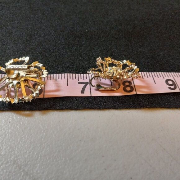 Vintage Sarah Coventry Flower "Allusion"Brooch/Earring Set Cottagecore - Picture 8 of 8